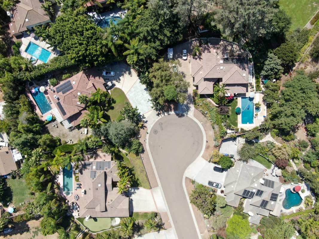 Manage Tips for Better Pool Service Billing