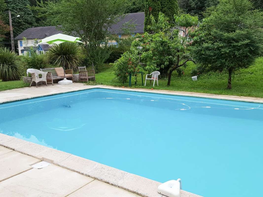 Preparing Your Team for Busy Summer Service Months