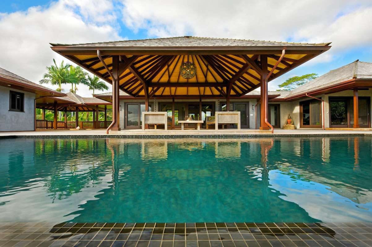 Handle Complaints: A Key to Long-Term Pool Service Relationships