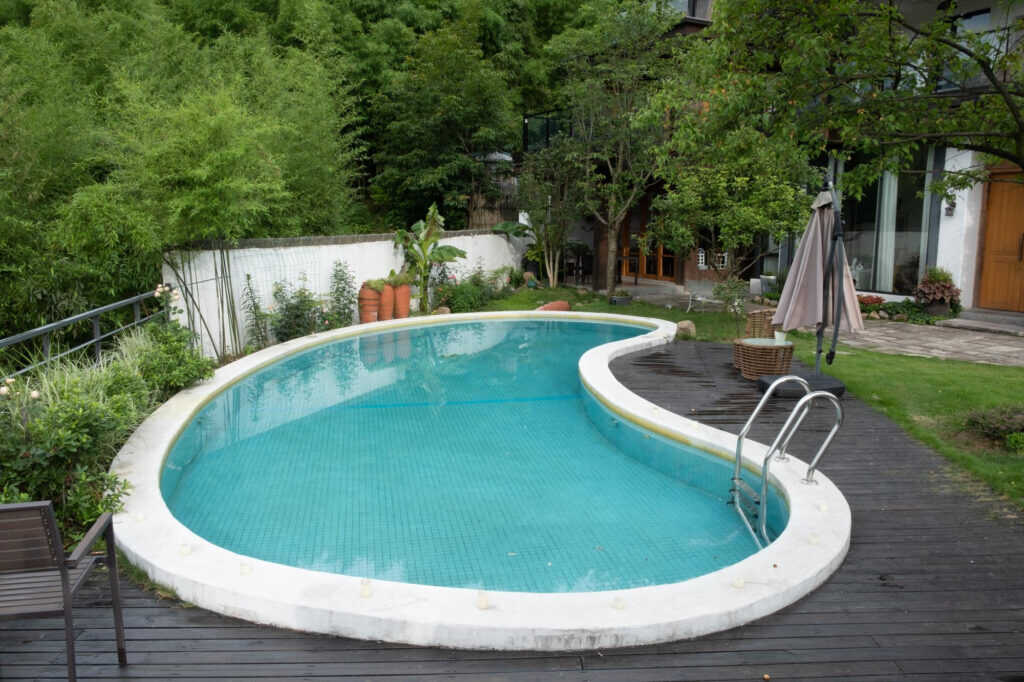 Track Service History Mistakes That Cost You Clients