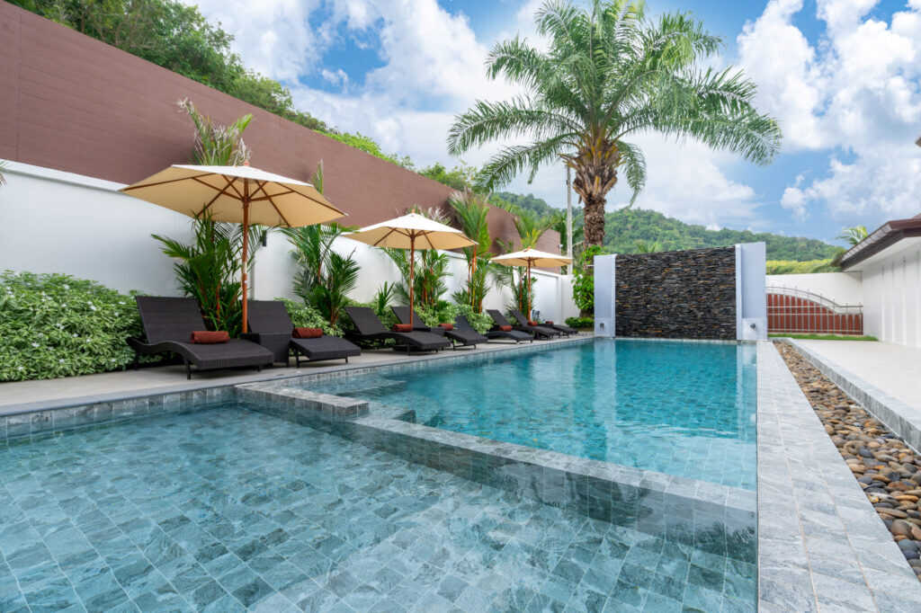 Video Marketing vs Traditional Ads: What’s Better for Pool Pros?