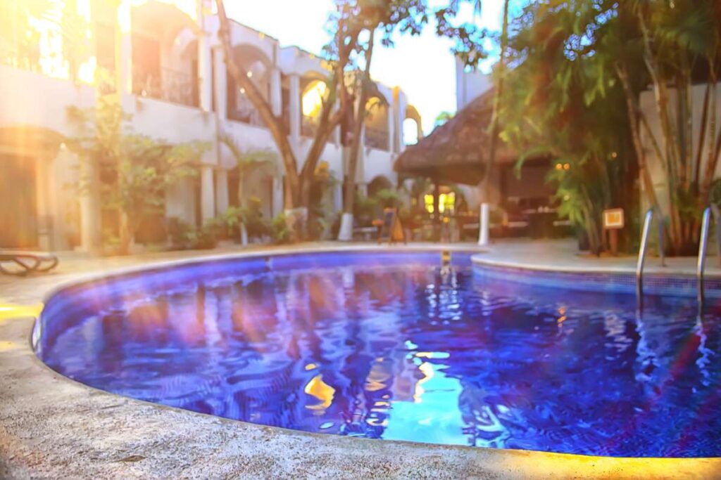 Why Pool Companies Should Invest in Online Directories