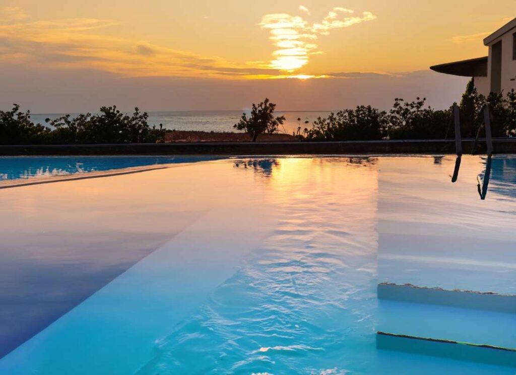 How to Track Overdue Invoices for Your Pool Service Invoicing