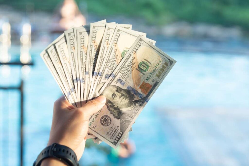 Step-by-Step: How to Strengthen Branding as a Pool Business Owner