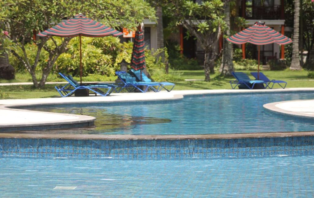 Regional Insights: Pool Maintenance in the Pacific Northwest