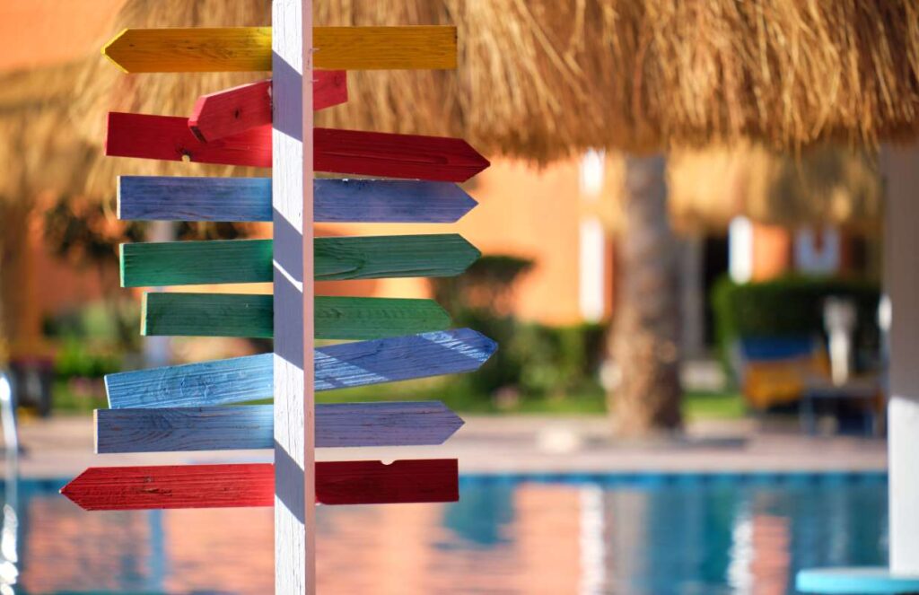 How to Manage Pool Service Operations Across Time Zones