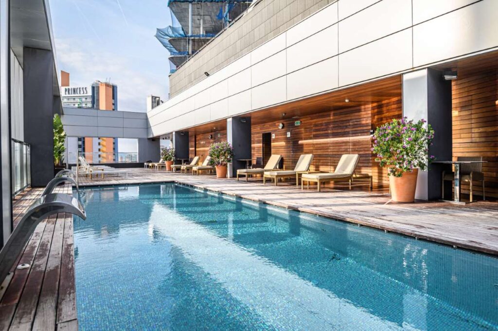 Real User Reviews: From ServiceM8 to EZ Pool Biller